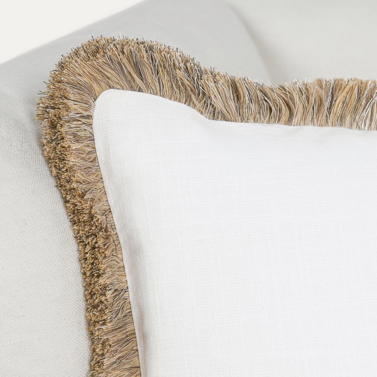 RO Cara Pillow