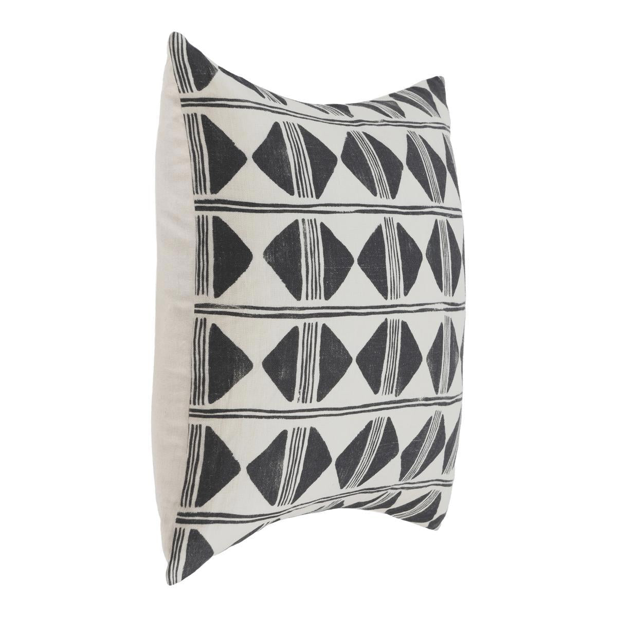 RO Nubia Pillow