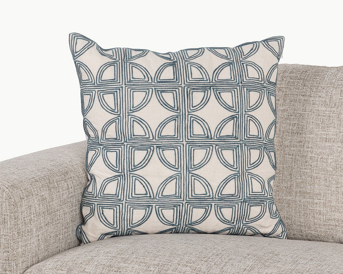 VC Elea Pillow