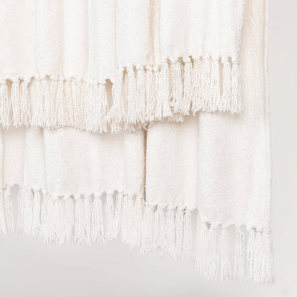 TC Aria Throw