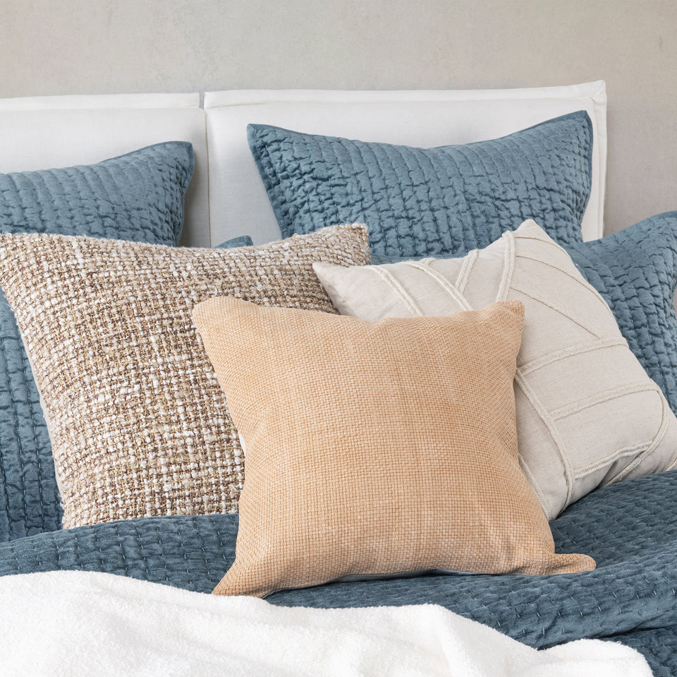 Bari Velvet Quilt Collection