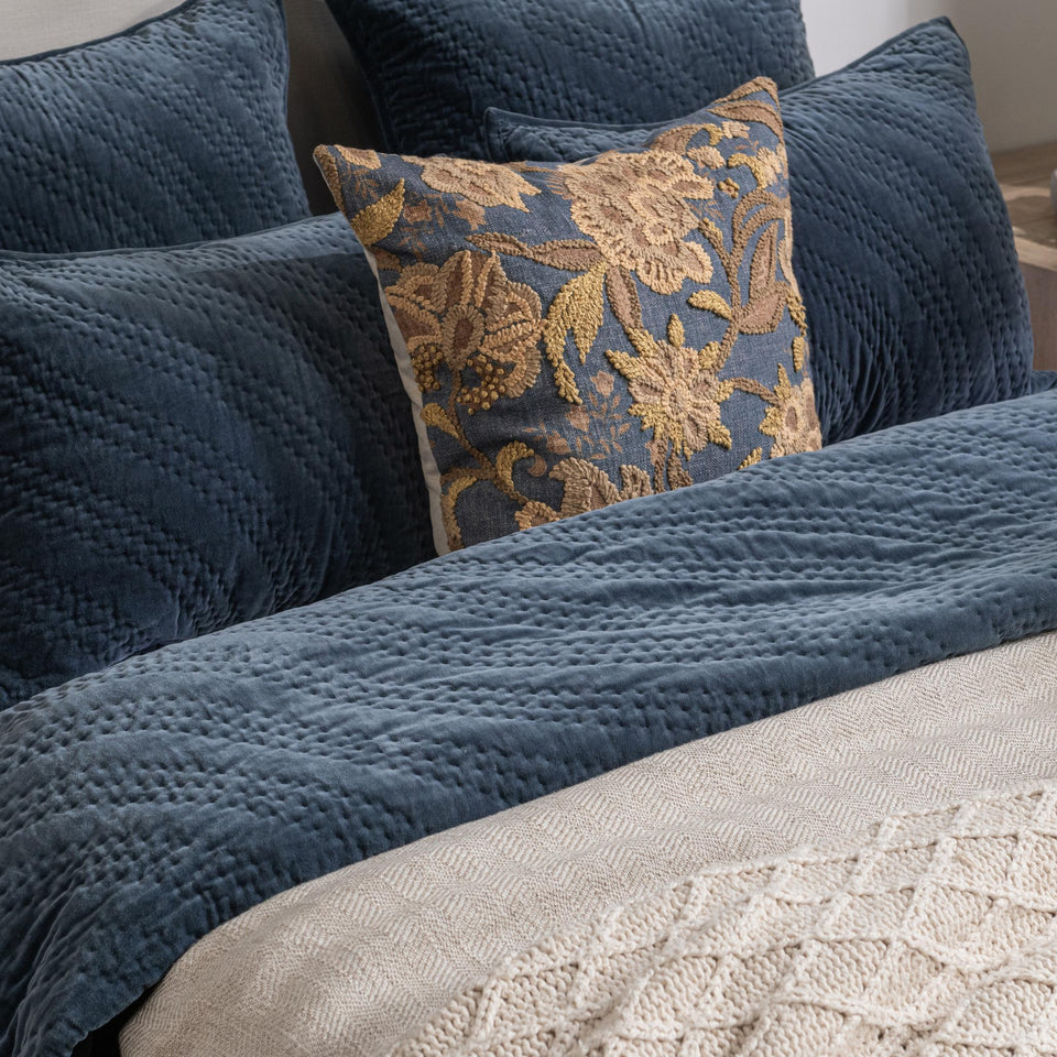 Elms Velvet Quilt Collection