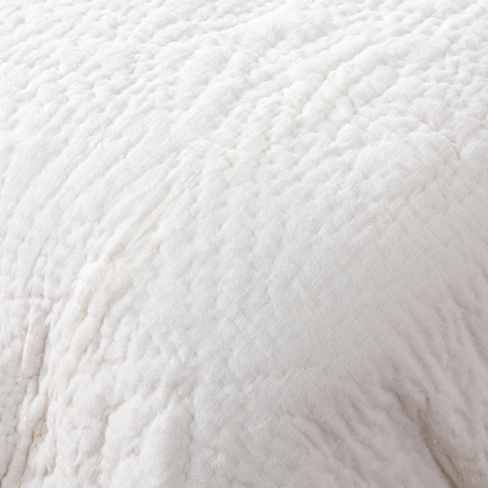Berkshire Linen Quilt Collection
