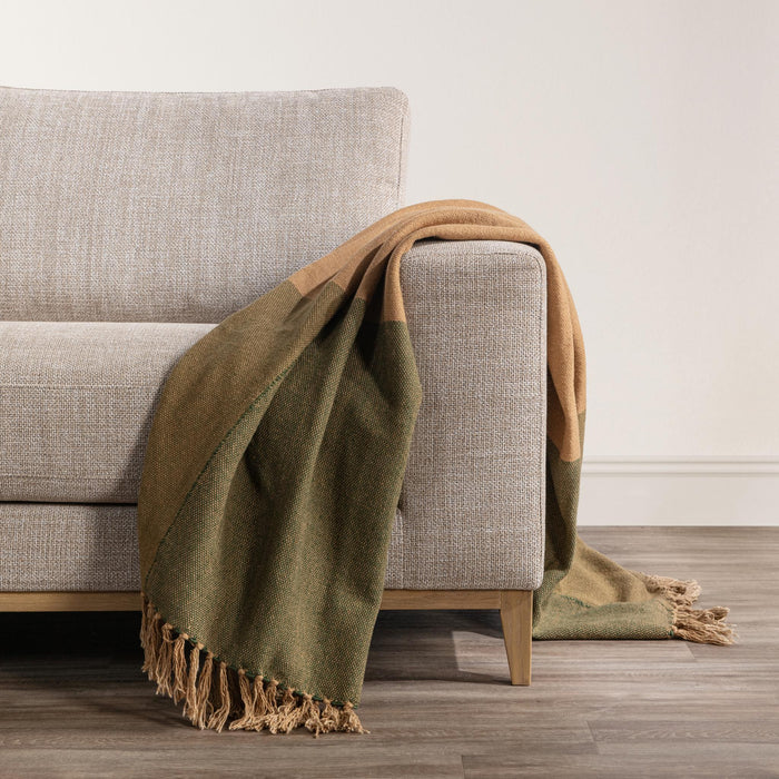 TC Woodland Throw