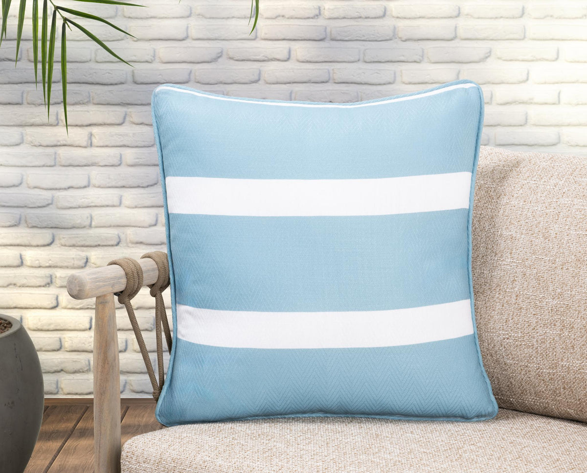 Indoor/Outdoor Hall Pillow