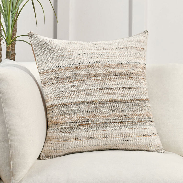 Performance Plateau Pillow