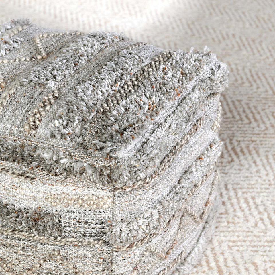 Performance Fallon Pouf