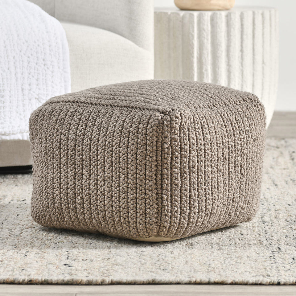Performance Prism Pouf