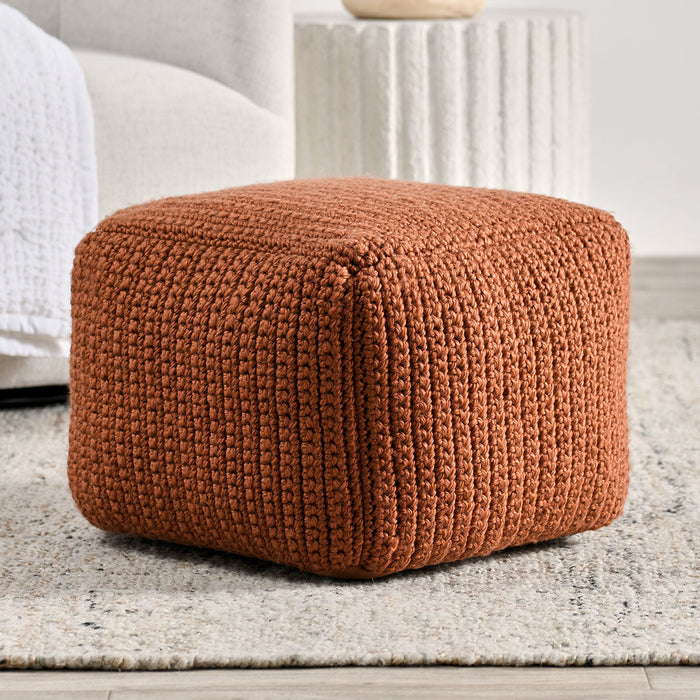 Performance Prism Pouf