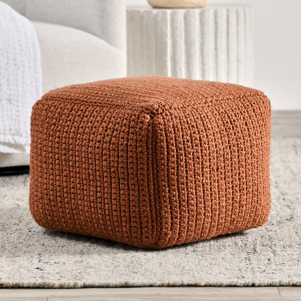 Performance Prism Pouf